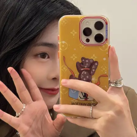 LV bear phone case