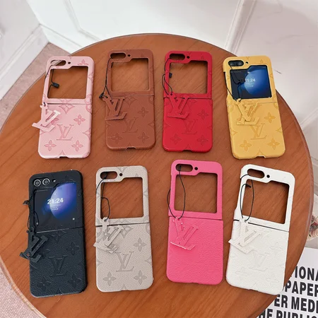 Magnetic phone case