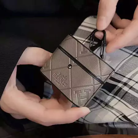 Hermès - inspired AirPods case