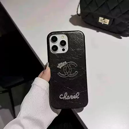 chanel fragmented pattern diamond - logo iphone case