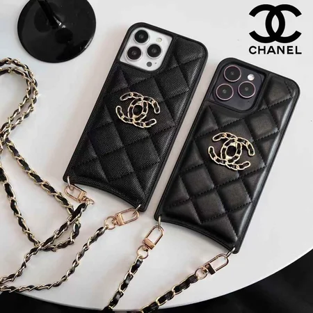 chanel fish - tail lambskin/caviar quilted cross - body chain iphone case
