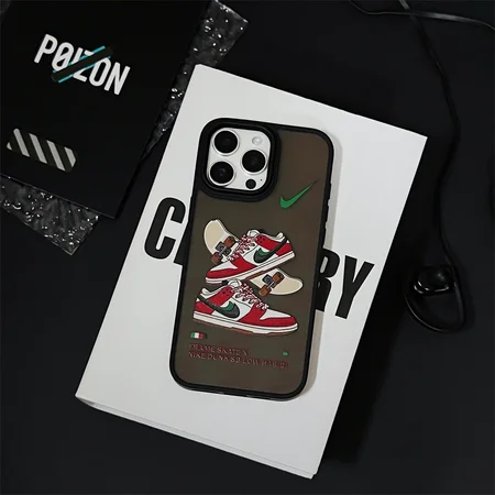 nike sneaker motif iphone case