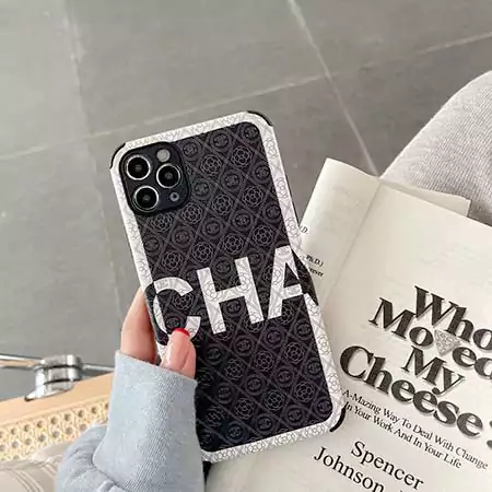 chanel black white embossed leather iphone case