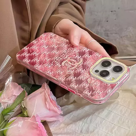 chanel monogram iphone case