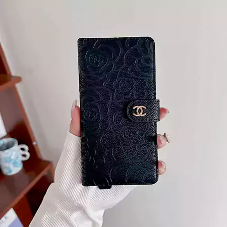 chanel wallet style iphone case