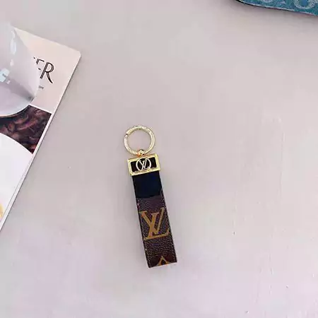 Louis Vuitton Dauphine keychain
