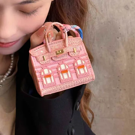 Hermès - inspired AirPods case