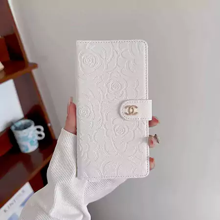 chanel wallet style iphone case