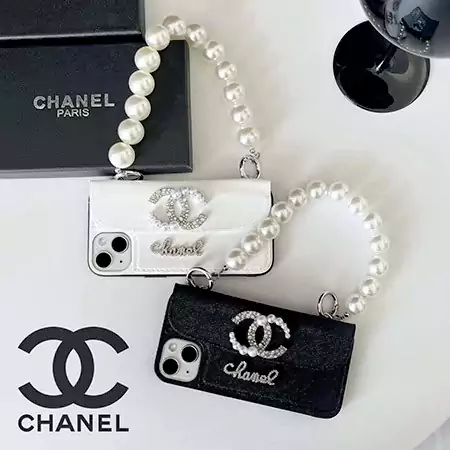 Chanel black phone case，Chanel white phone case，Chanel sparkling diamond phone case