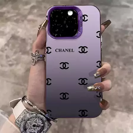 chanel monogram iphone case