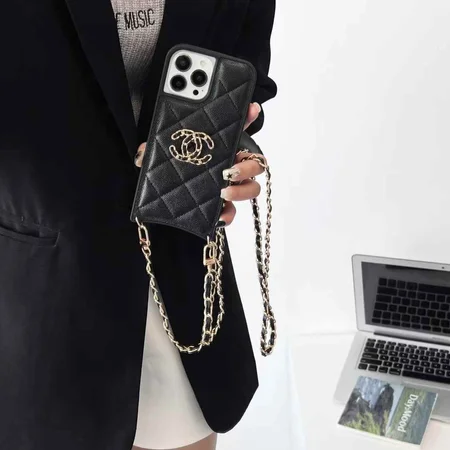 chanel fish - tail lambskin/caviar quilted cross - body chain iphone case