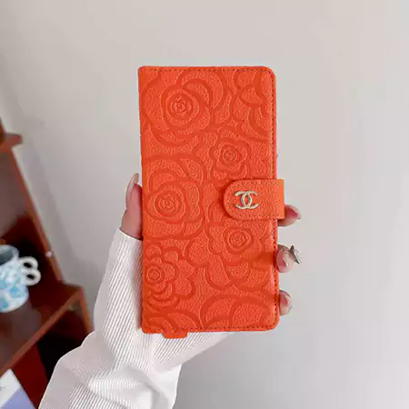 chanel wallet style iphone case