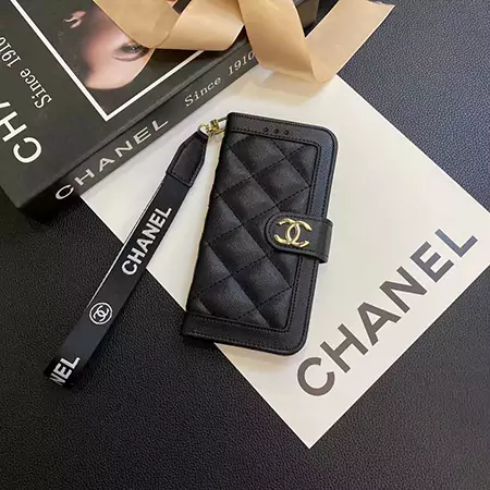 chanel quilted caviar leather iphone case