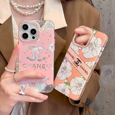 chanel hollowed - out white flower and shattered rhinestone iphone case