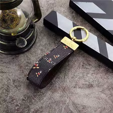 Gucci color - printed keychain