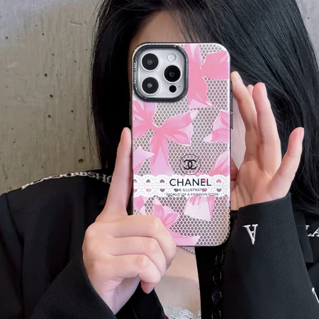 CHANEL bow phone case
