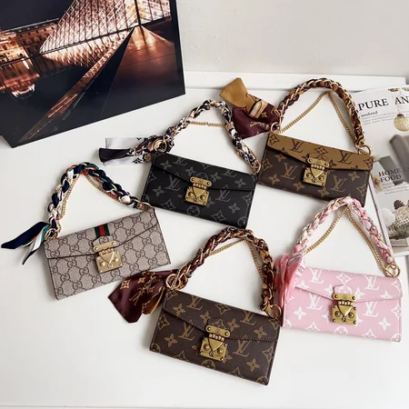 louis vuitton gucci courier pouch silk scarf chain iphone 17/17pro/pro max case