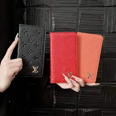 Louis Vuitton pebble grain phone case