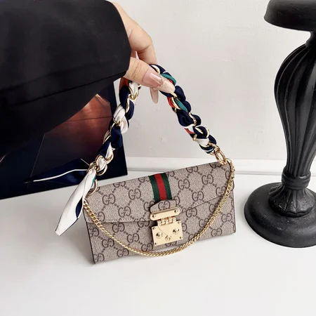 louis vuitton gucci courier pouch silk scarf chain iphone 17/17pro/pro max case