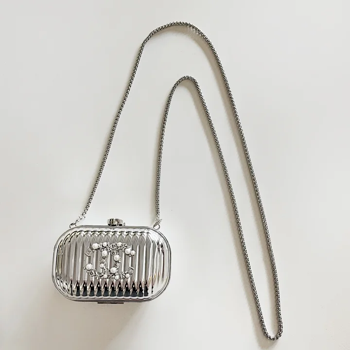  cross - body AirPods cover