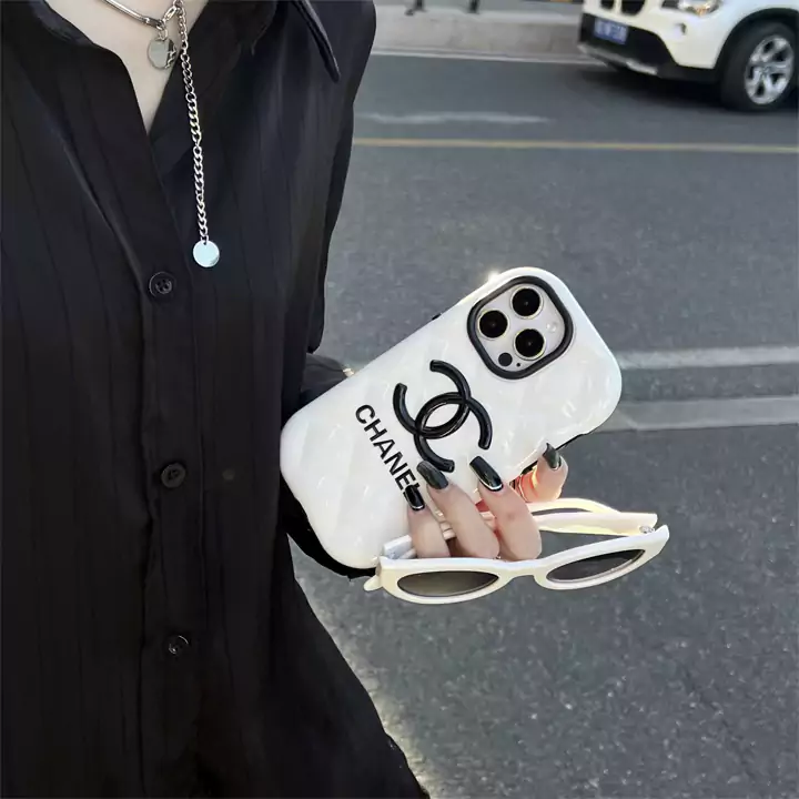 chanel iphone 13/13pro case