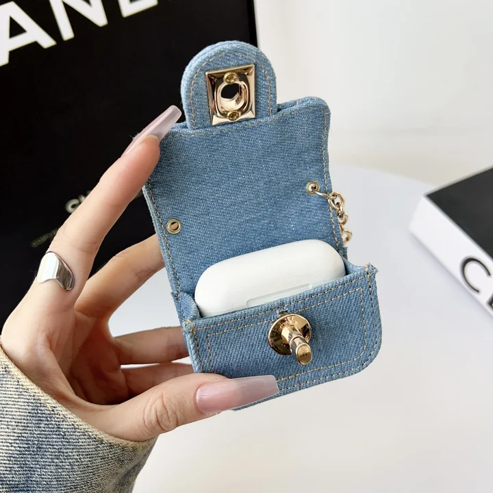  Chanel AirPods Pro 2 case