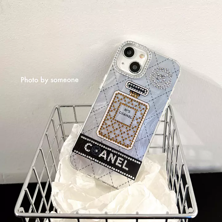  chanel iphone 16/16pro case