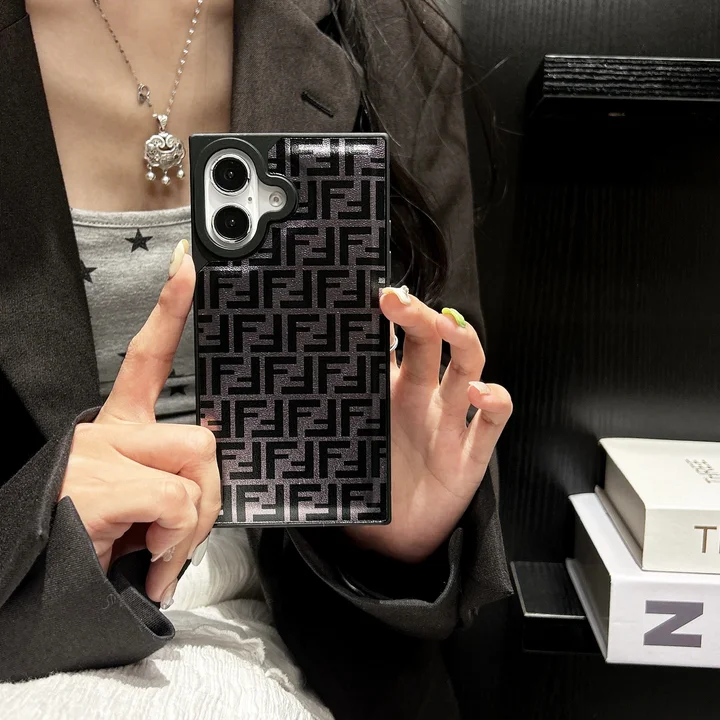  fendi iphone 16/16pro case