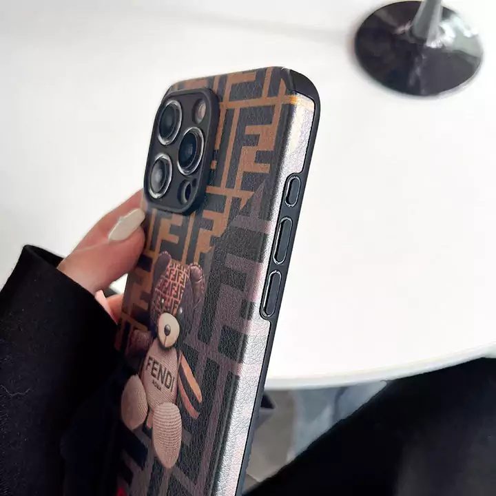 fendi pebbled leather bear charm iphone 16/16pro/pro max case