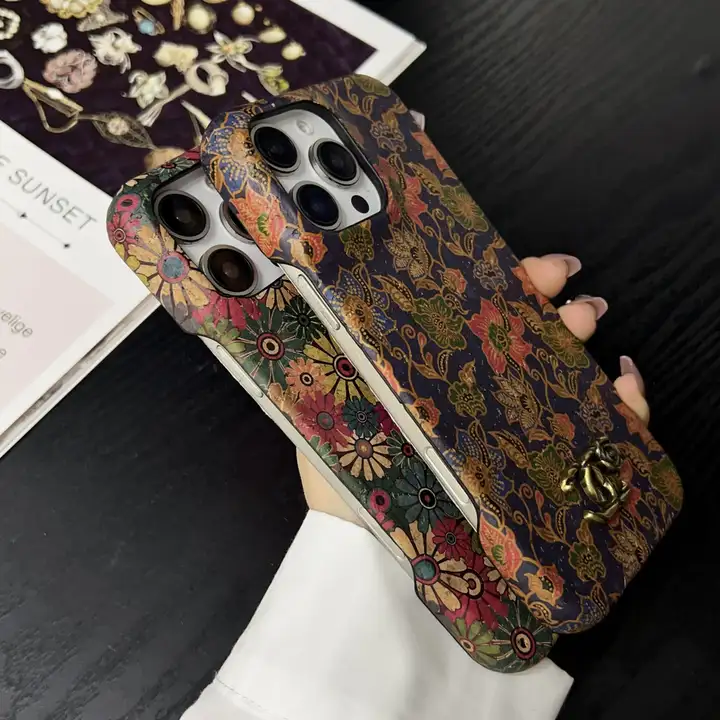 chanel iphone 13/13pro case