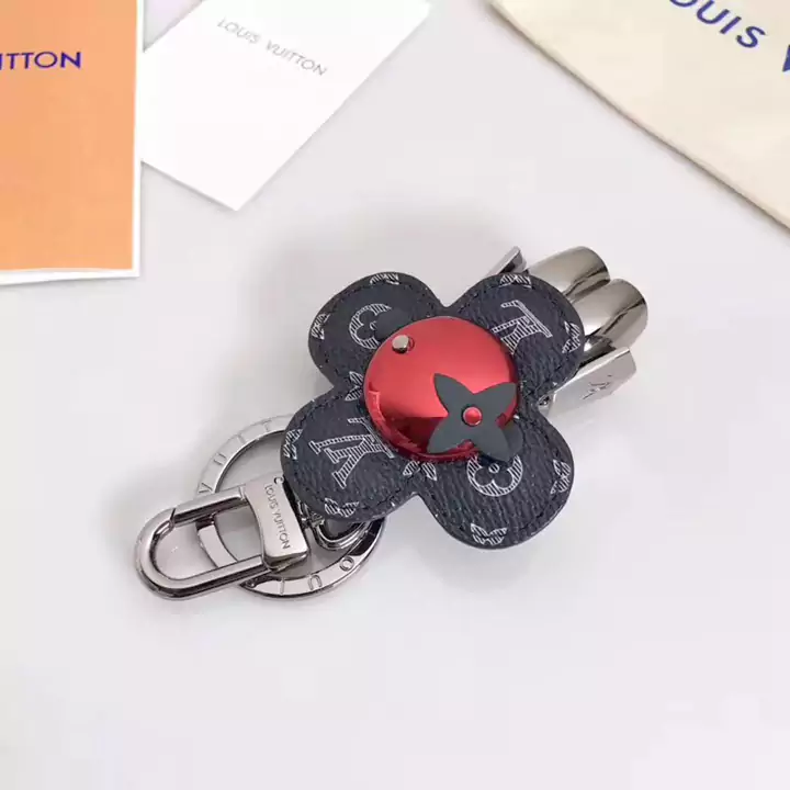  robot - shaped accessory