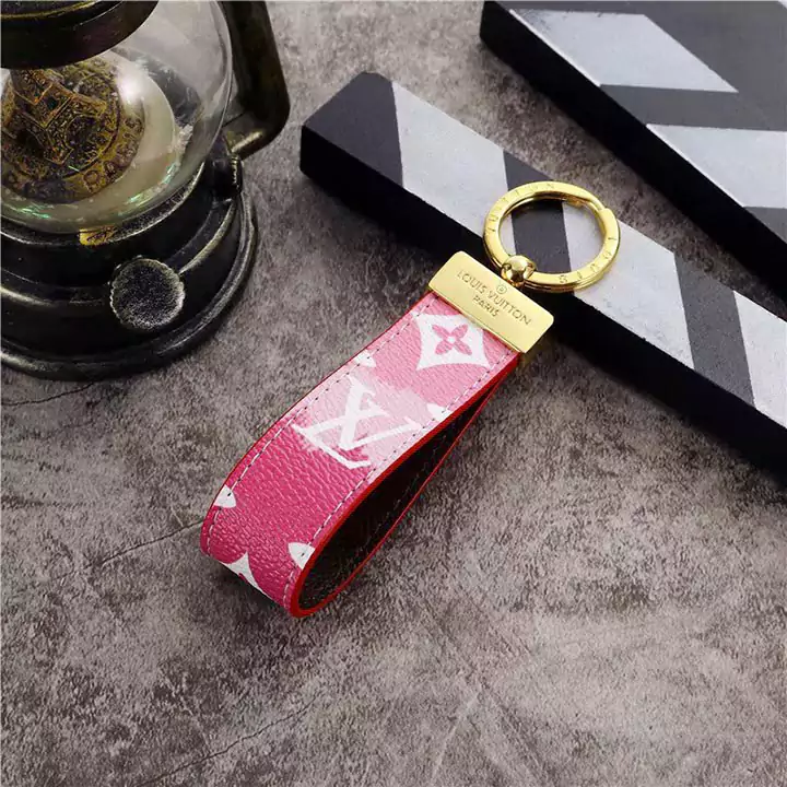  Louis Vuitton keychain