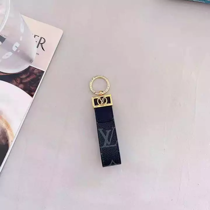  Louis Vuitton keychain