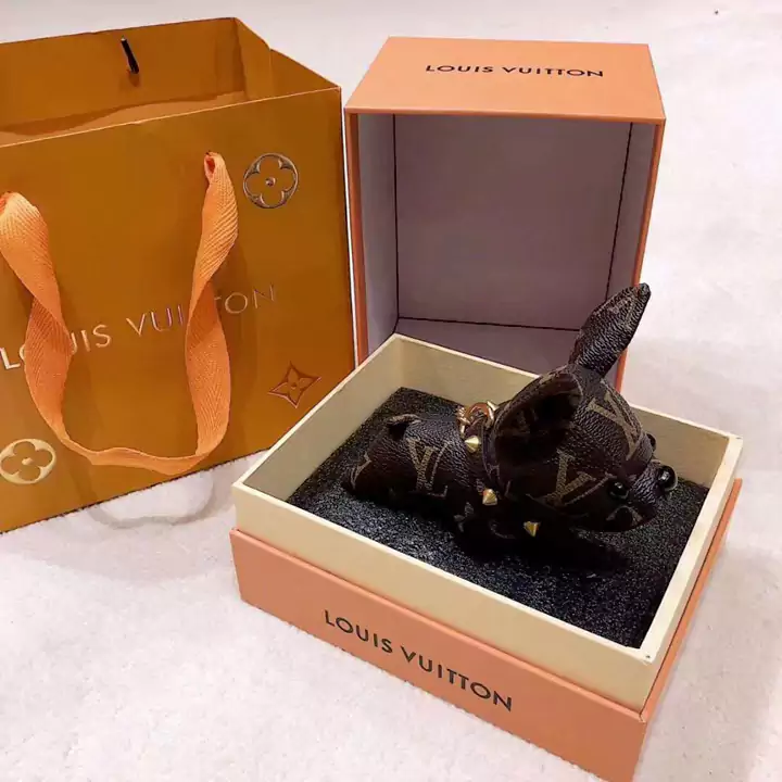 Louis Vuitton cute puppy keychain