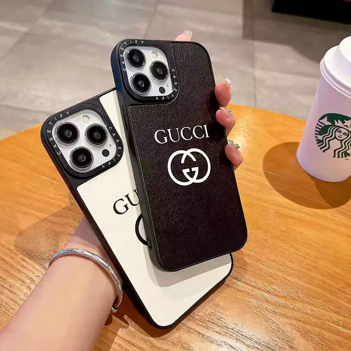 gucci leather-grain black white iphone 16/16pro/pro max case