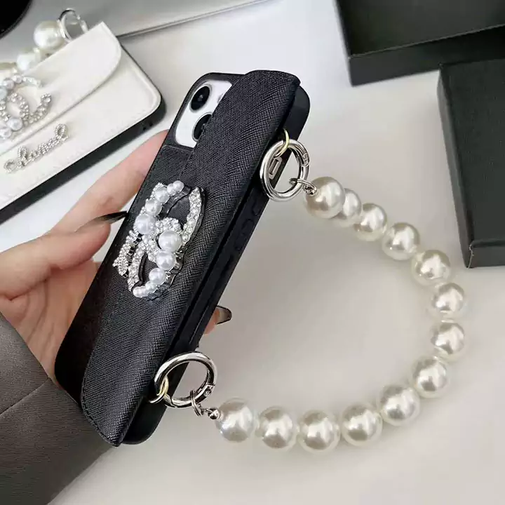Chanel pearl bracelet phone case