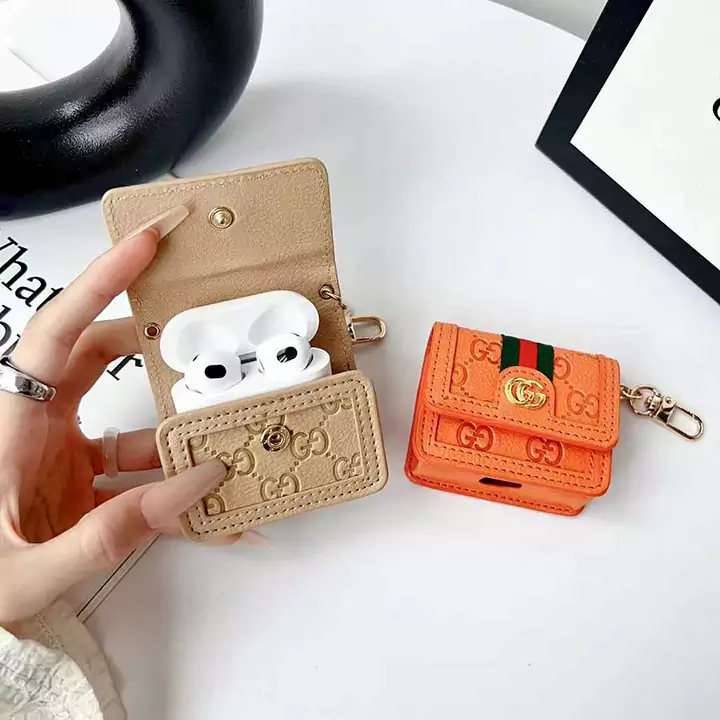  Gucci AirPods 4 case