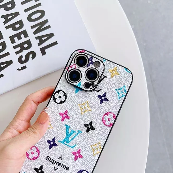 Louis Vuitton iPhone 16 phone case