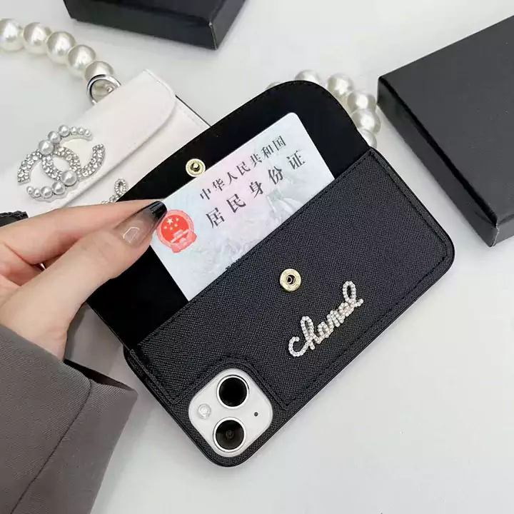 Chanel pearl bracelet phone case