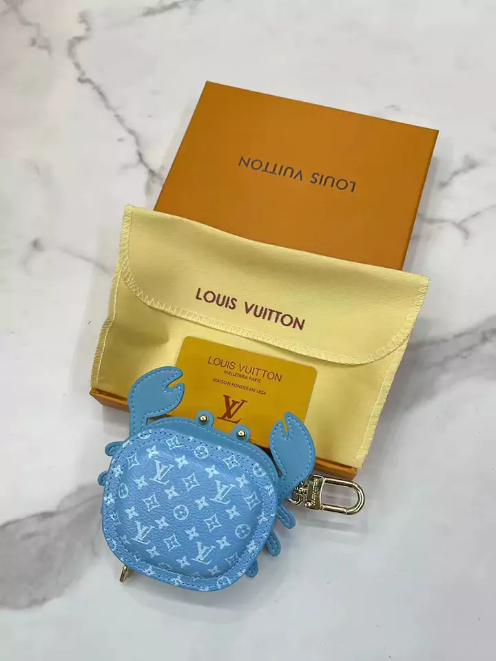  LV AirPods Pro case