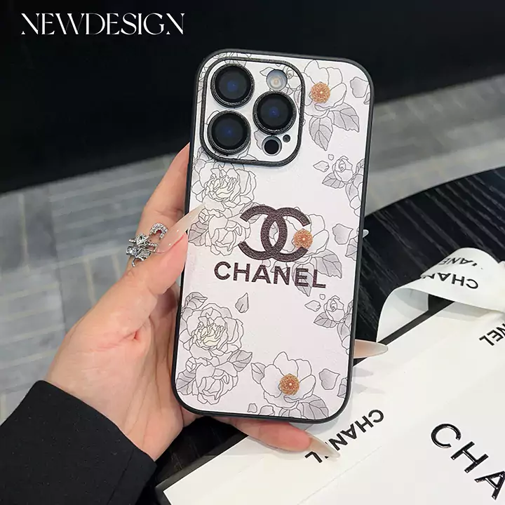 chanel patterned iphone case