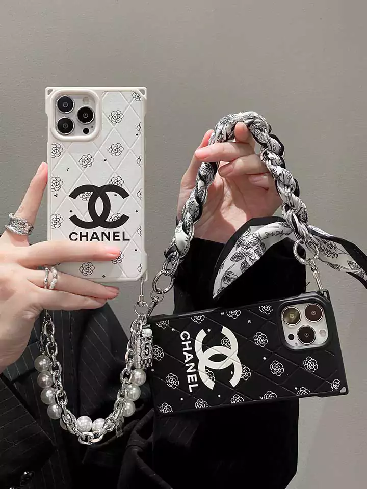 chanel quilted lambskin crossbody chain iphone 16/16pro/pro max case