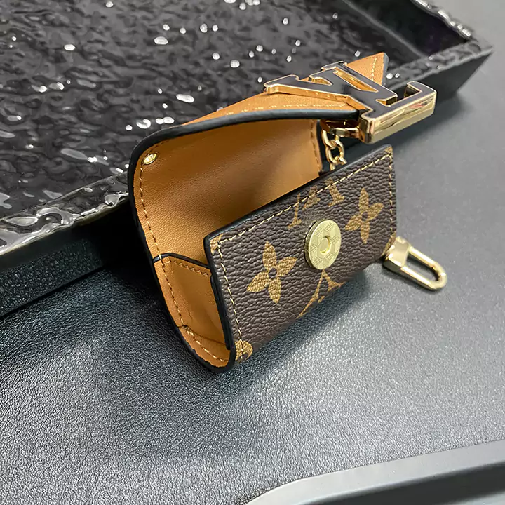  detachable lanyard AirPods case