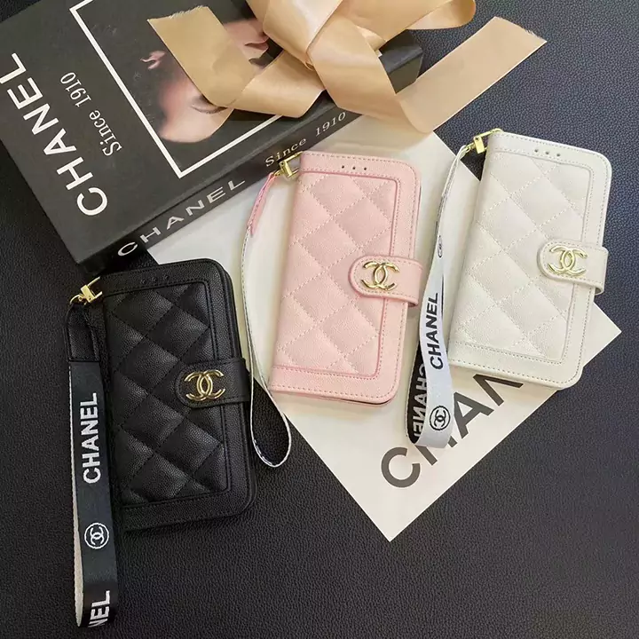 chanel quilted caviar leather iphone case