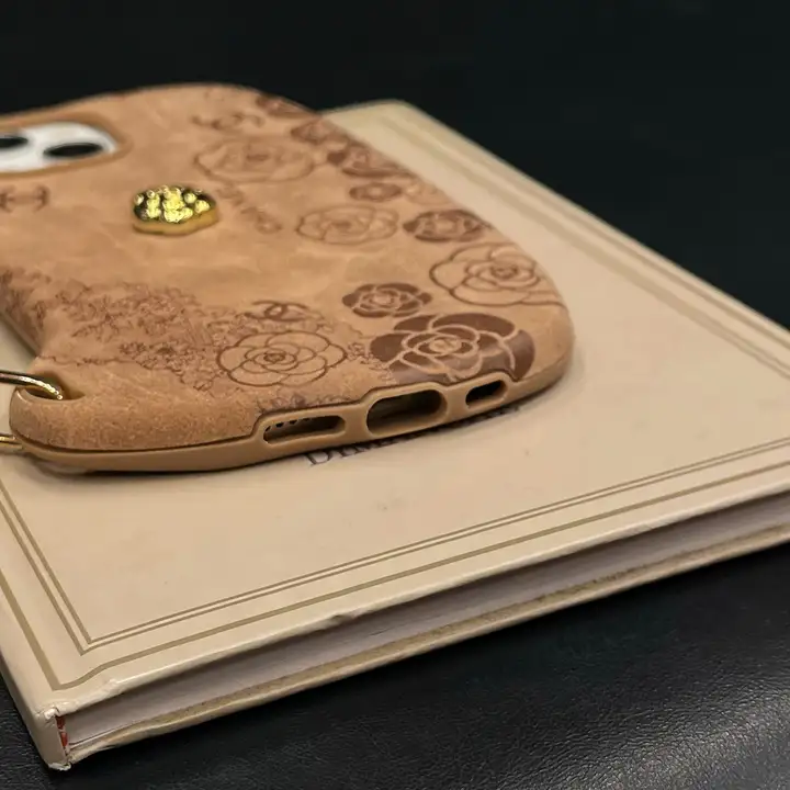  chanel brown print handbag iphone 15/15pro case