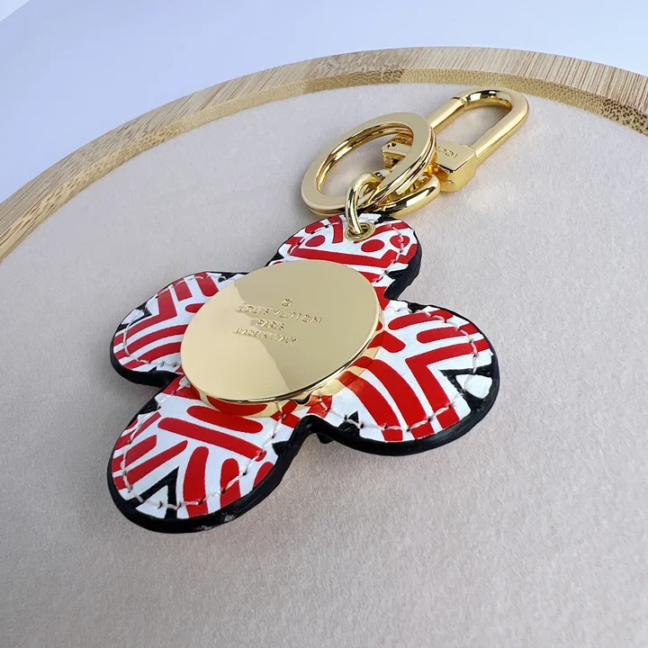  Louis Vuitton keychain