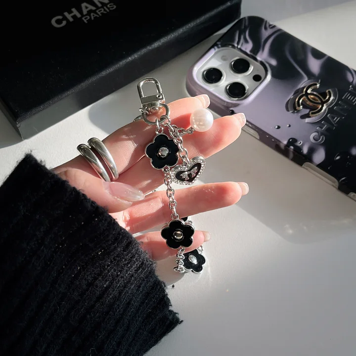 chanel ink van cleef & arpels bracelet iphone case