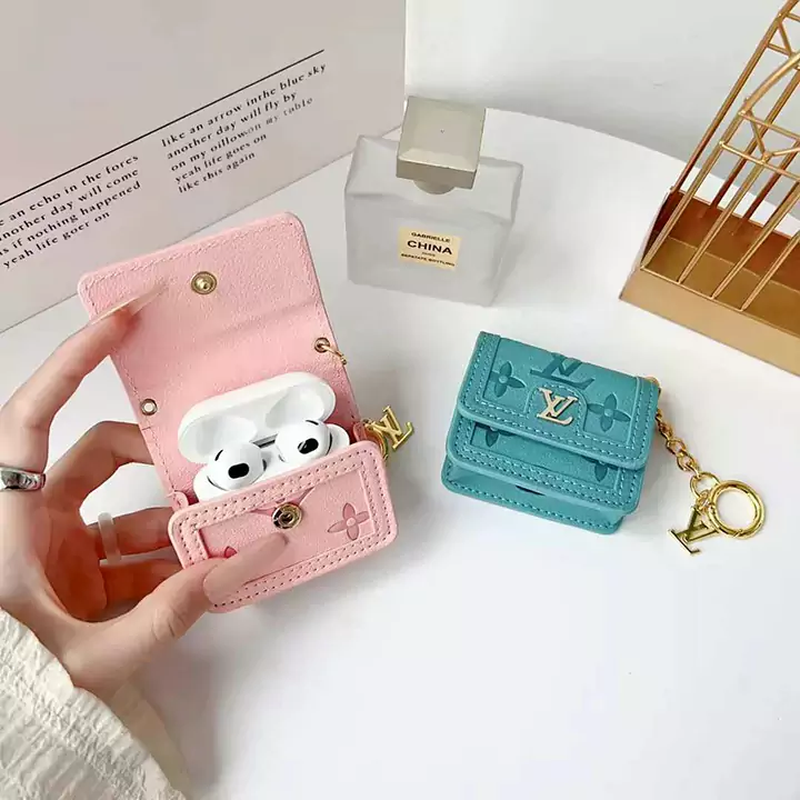  Louis Vuitton AirPods 4 case