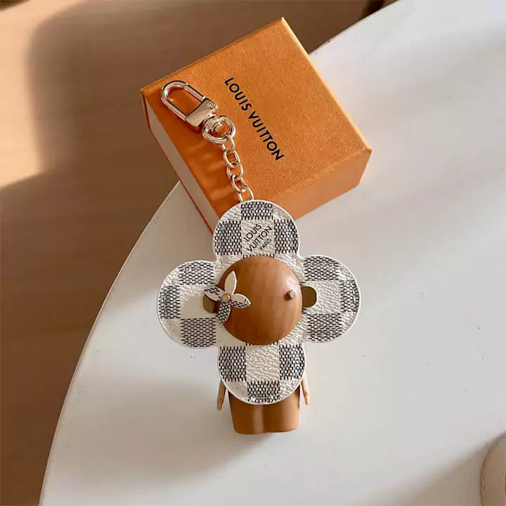  Vivienne keychain