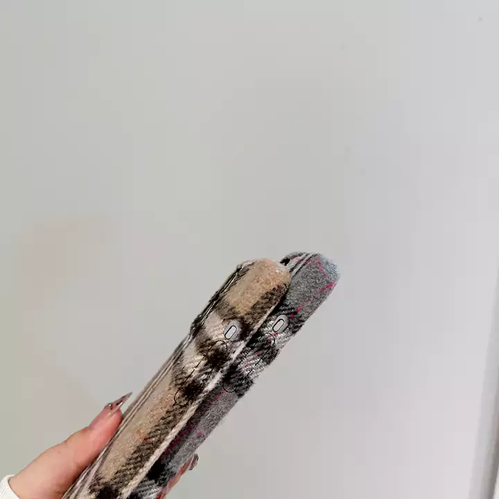 burberry iphone 15/15pro case